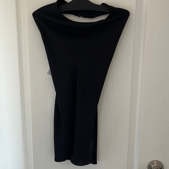 Babaton Top - Picture 1 of 8